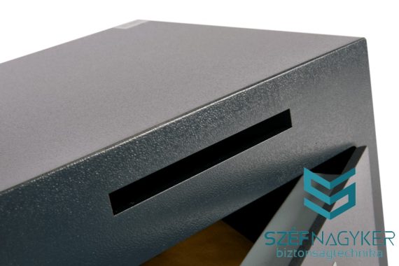 Sigma 1 pénzbedobós széf kulcsos zárral Sigma 1 pénzbedobós széf kulcsos zárral