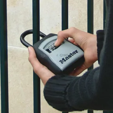 Master Lock® - Hordozható kulcstároló mini széf