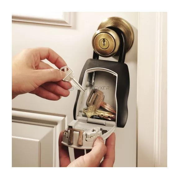 Master Lock® - Hordozható kulcstároló mini széf