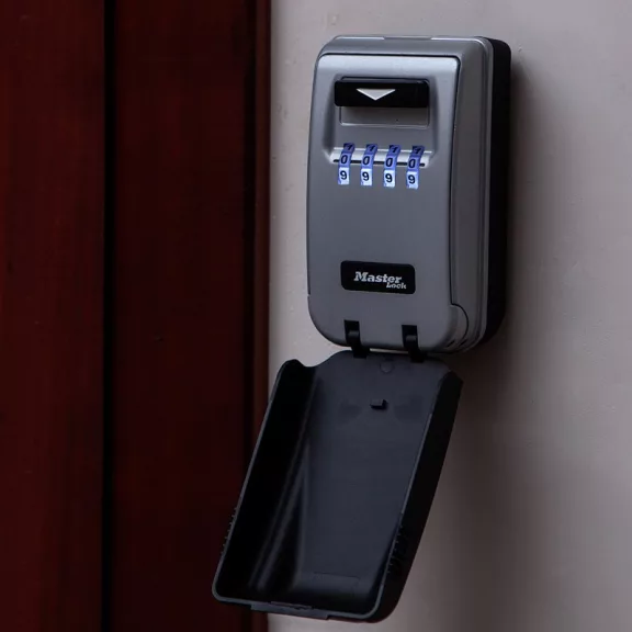 Master Lock 5425 világító tárcsás kulcstároló