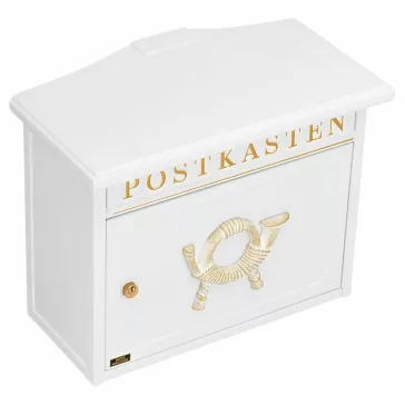 Díszes kerítésen kívüli postaláda