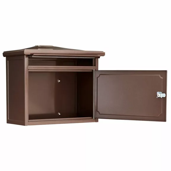 Díszes kerítésen kívüli postaláda