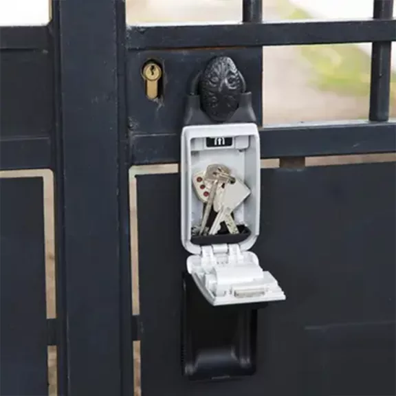 Master Lock 5420 számzáras kulcsszéf – ML5420