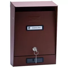 Prima kerítésen kívüli postaláda