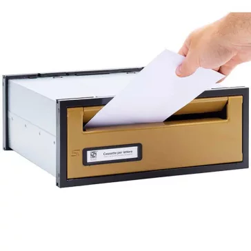 SCALA Italy 302 beépíthető postaláda