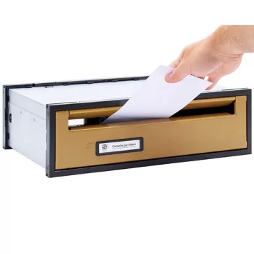 SCALA Italy 601 beépíthető postaláda